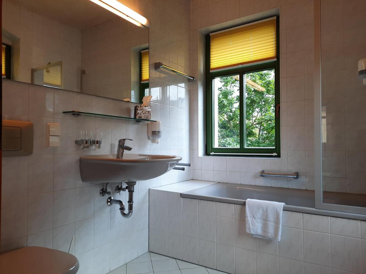 Hotel Gutshof Hauber Dresde Exterior foto